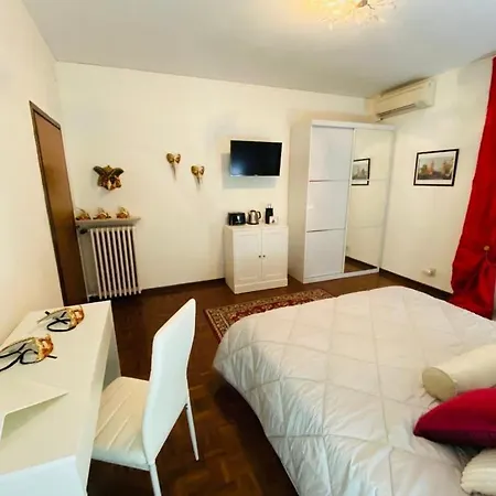 Ca' Botteri Pensión Venecia
